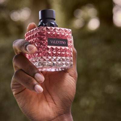 Born In Roma For Her Floral Ambery Fragrance Valentino Beauty